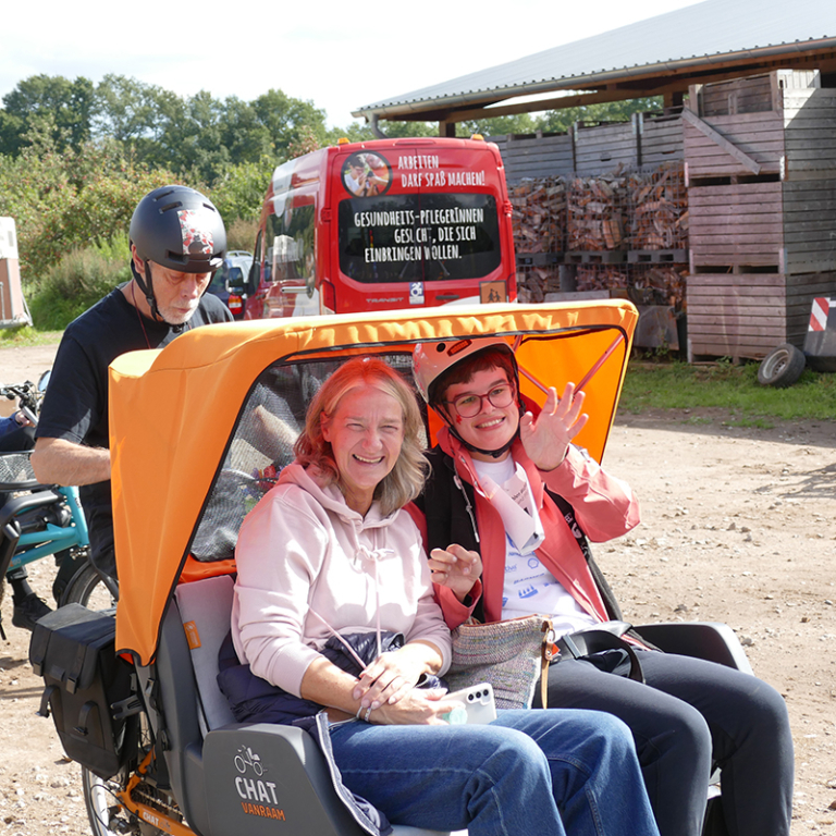 Johanna und beide Räder web